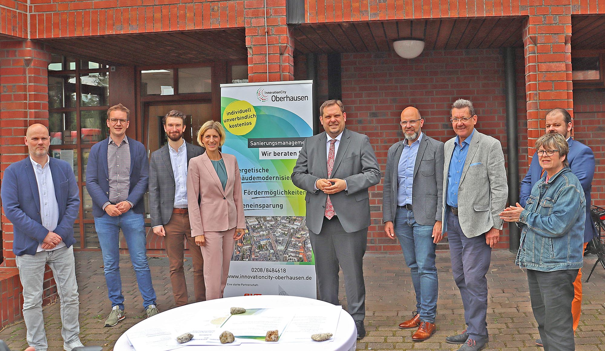 InnovationCity Oberhausen – Sanierungsbüro in Schmachtendorf eröffnet