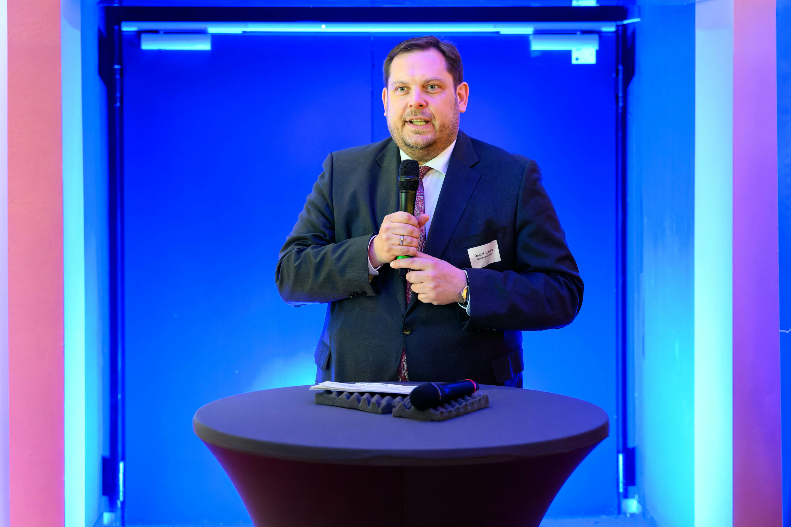 Wirtschaftsempfang: Oberbürgermeister Schranz begrüßt rund 200 Gäste im Metronom Theater